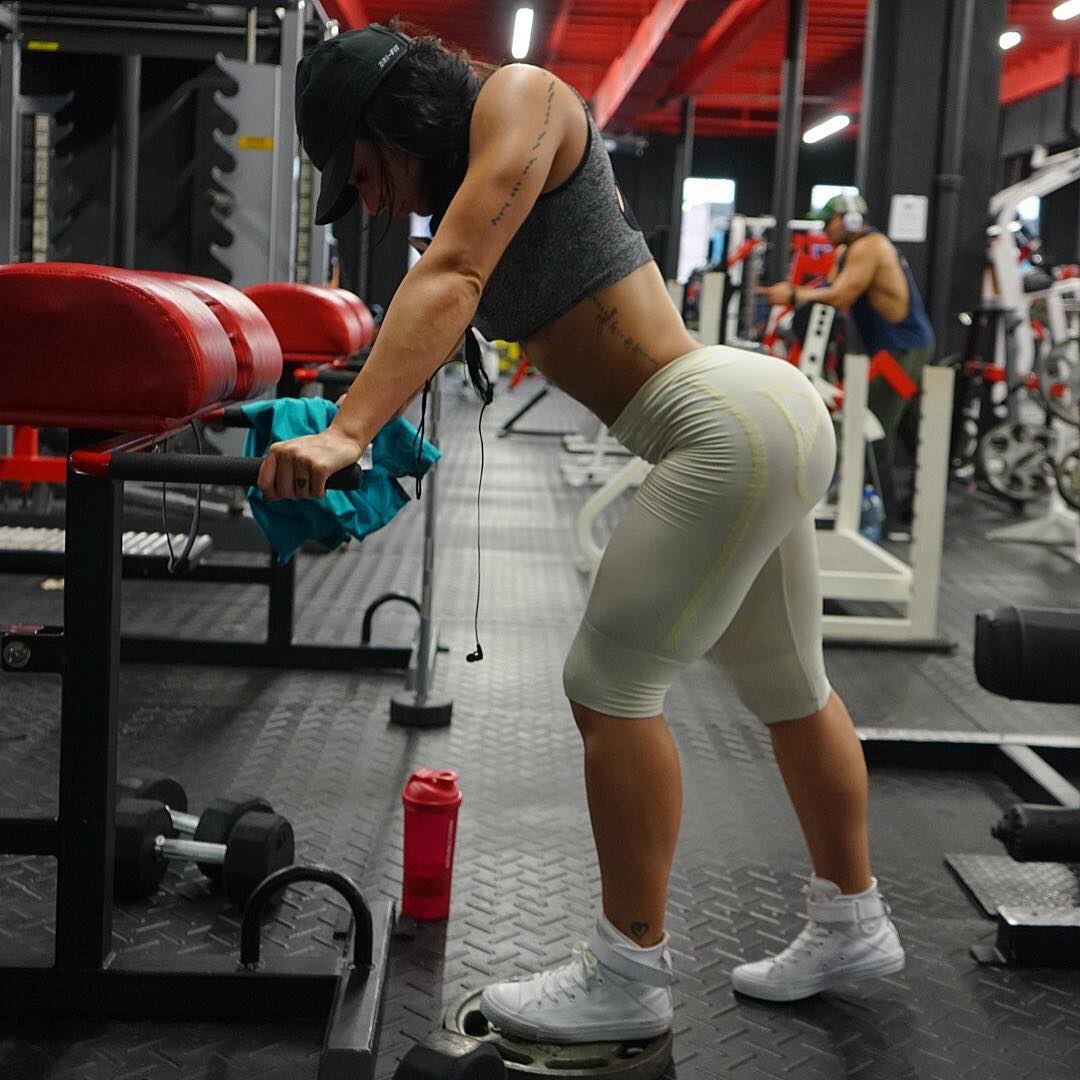 Melissa G Fitness Model GYM GURUS