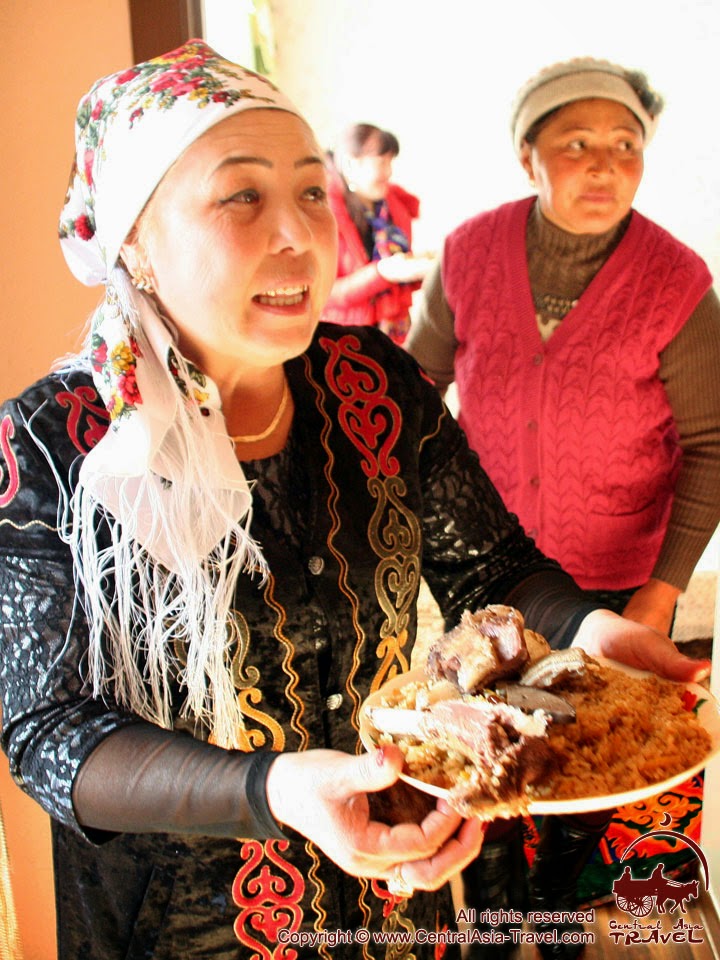 Киргизы блюда. Кыргызские блюда. Национальные блюда Киргизии. Еда киргизов. Знаменитые блюда Киргизии.