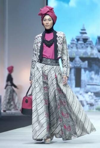 Model Baju Batik Gamis Modern