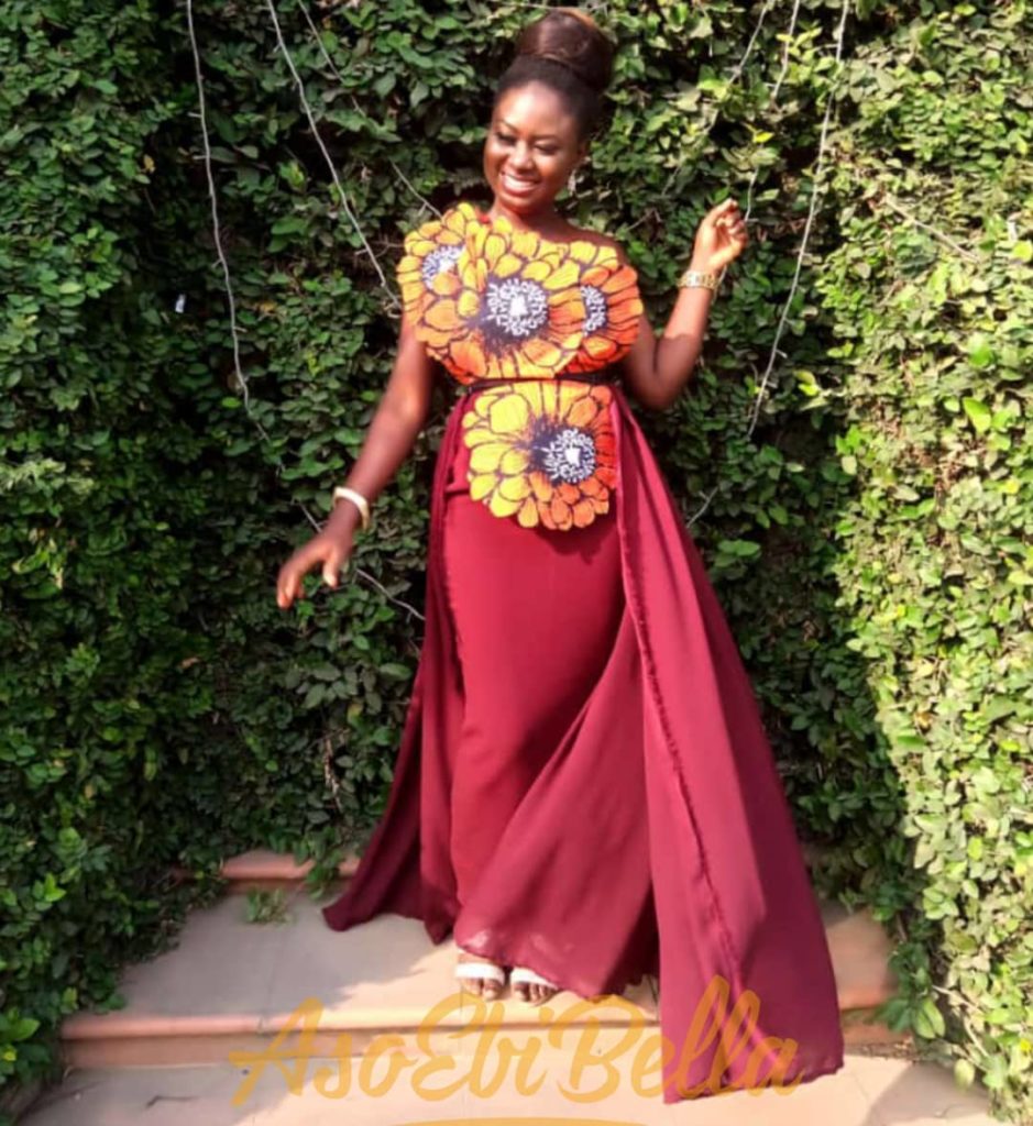 #EbFabLook Vol 47: Try This New Ladies Aso-Ebi Style Worn From 2nd-10th March 2019