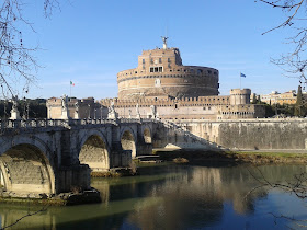 Clement VII escaped to Castel Sant'Angelo along a secret passage while the Swiss Guard fought on the steps of St Peter's