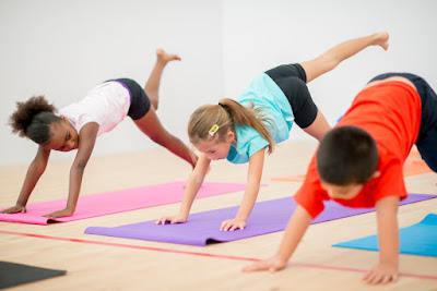5 lợi ích khi trẻ tập luyện Yoga