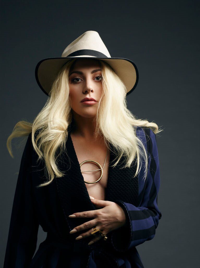 FOTOS: Nuevos outtakes... Lady Gaga