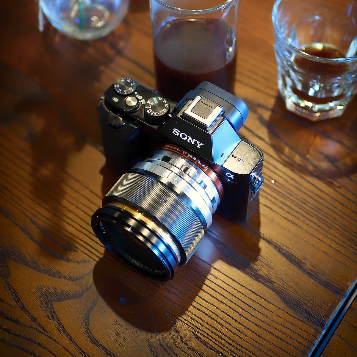 Объектив Fujinon XF 56mm f/1.2 на камере Sony A7R