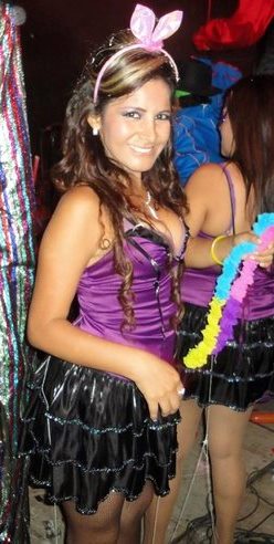 Edita Guerrera Neira Foto de Edita Guerrera Neira con vestuario de cumbia