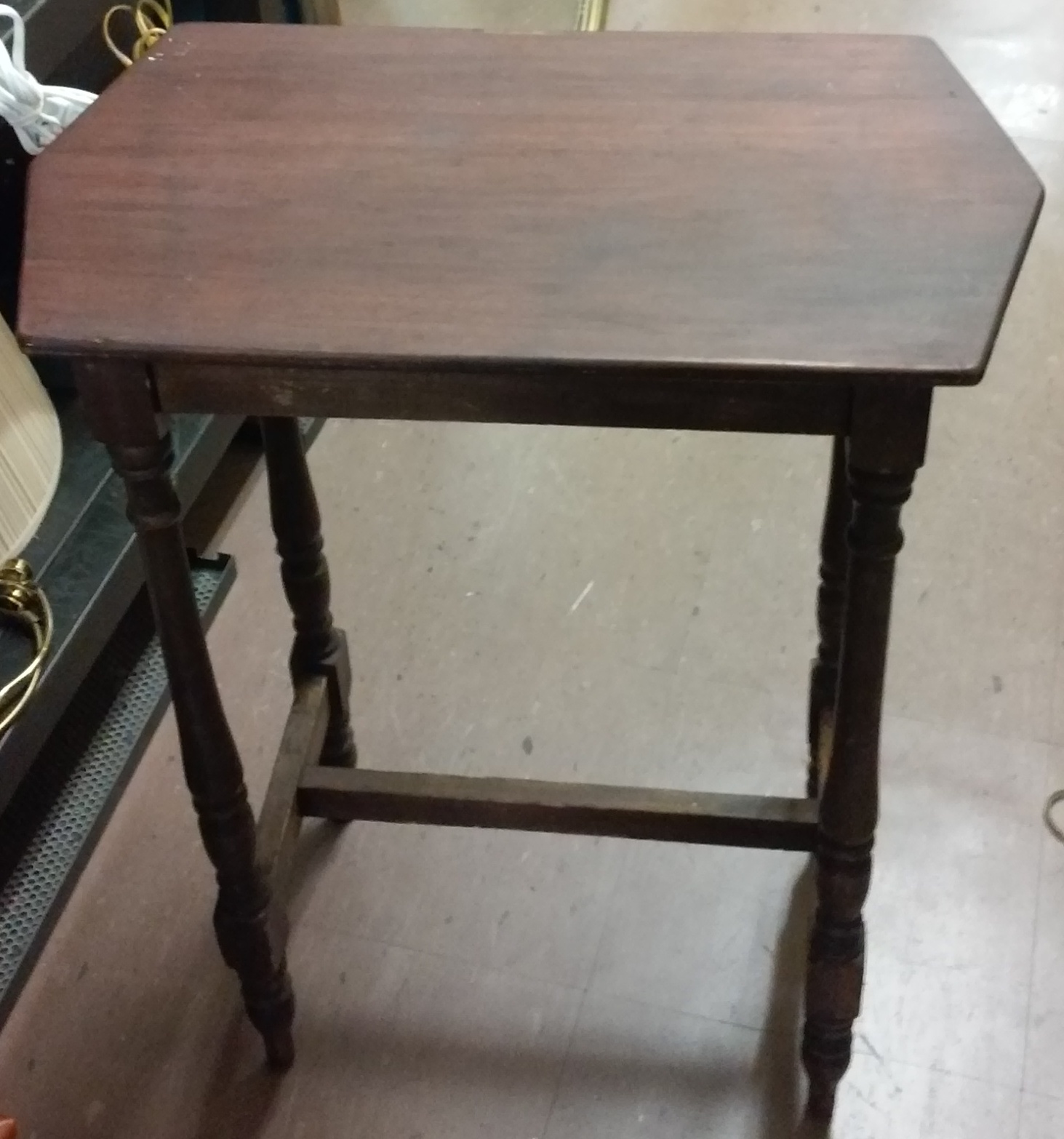 UHURU FURNITURE & COLLECTIBLES SOLD **REDUCED** Vintage Spindle Leg