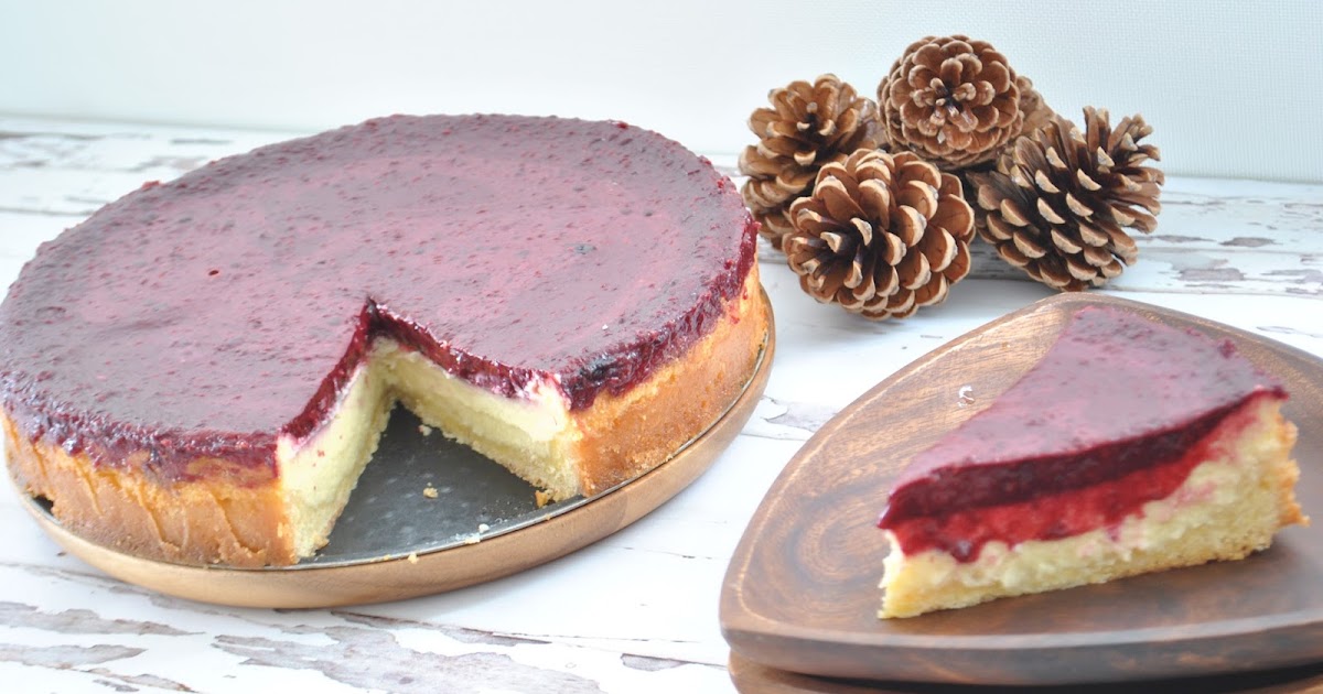 Tarifküpü BÖĞÜRTLEN SOSLU CHEESCAKE