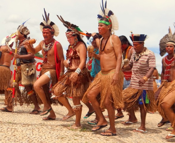 Pataxó e Tupinamba em Brasilia -2016