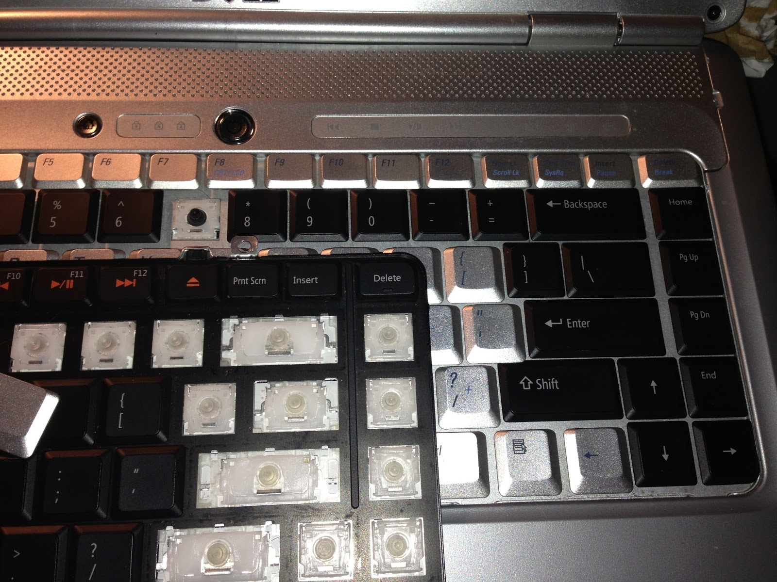 Circuit Built Build A Backlit Keyboard For Your DELL INSPIRON 1525