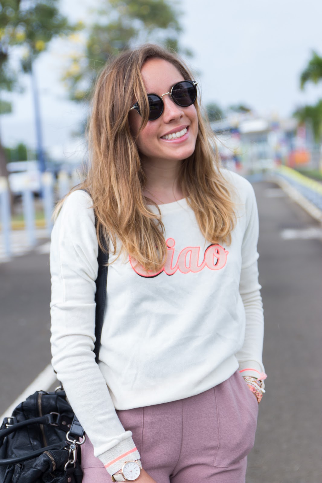 Avion pull beige CIAO