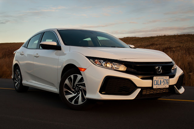 Civic hatchback 2017 Honda Civic hatchback white front