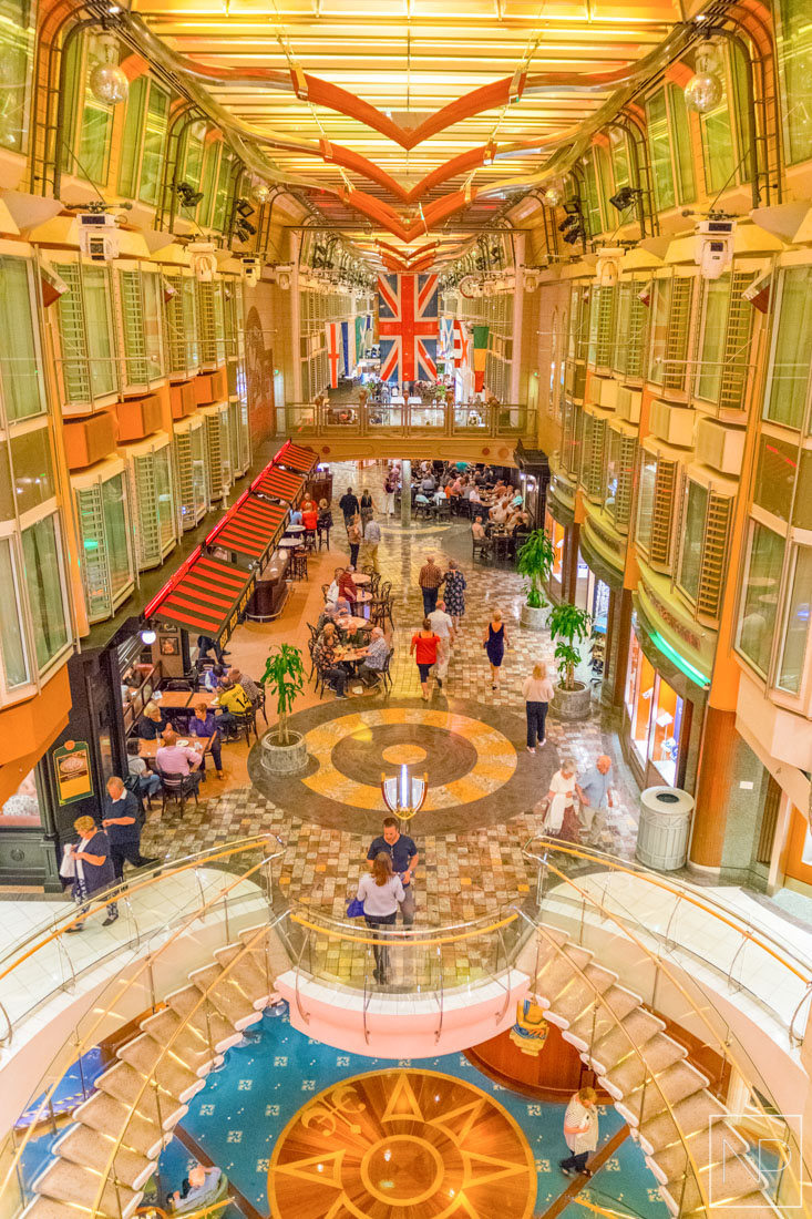 Royal Promenade on Independence of the Seas