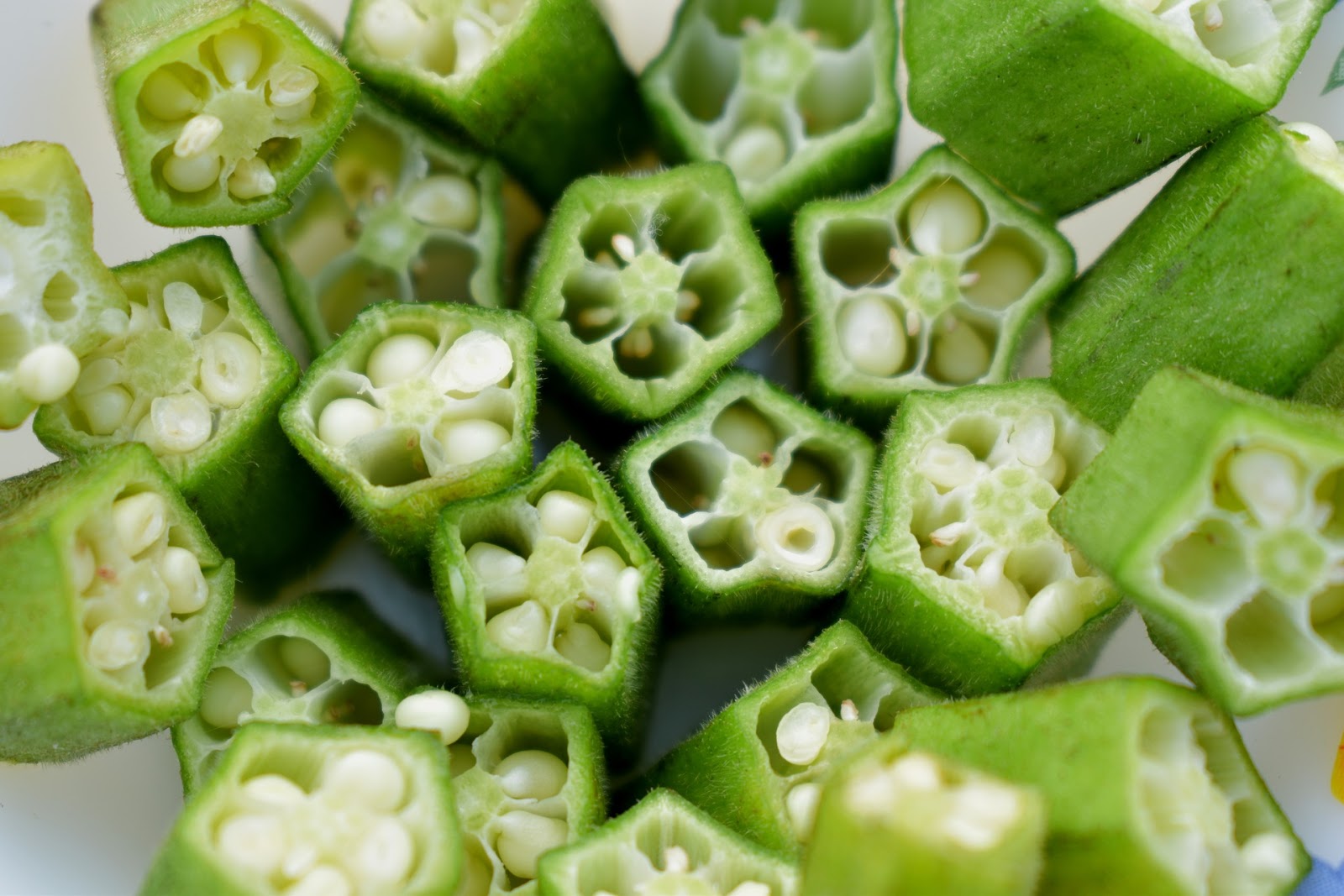Ladies' fingers (okra) with mustard seeds