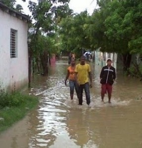 COE enfrenta inundaciones “fuertes” en Barahona y San Juan de la Maguana, dice Manuel Méndez 