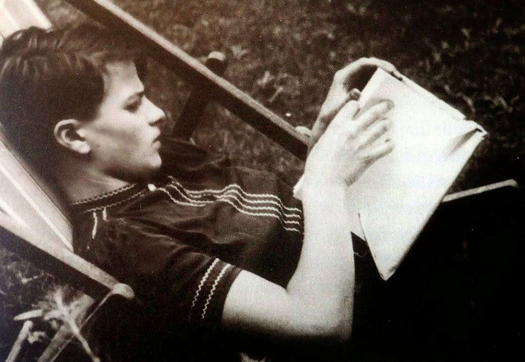 10 Female Revolutionaries That You Probably Didn't Learn About In History class - Sophie Scholl