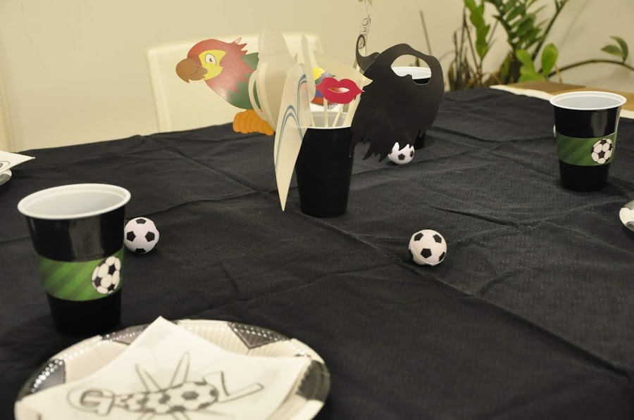 mesa cumpleaños futbol