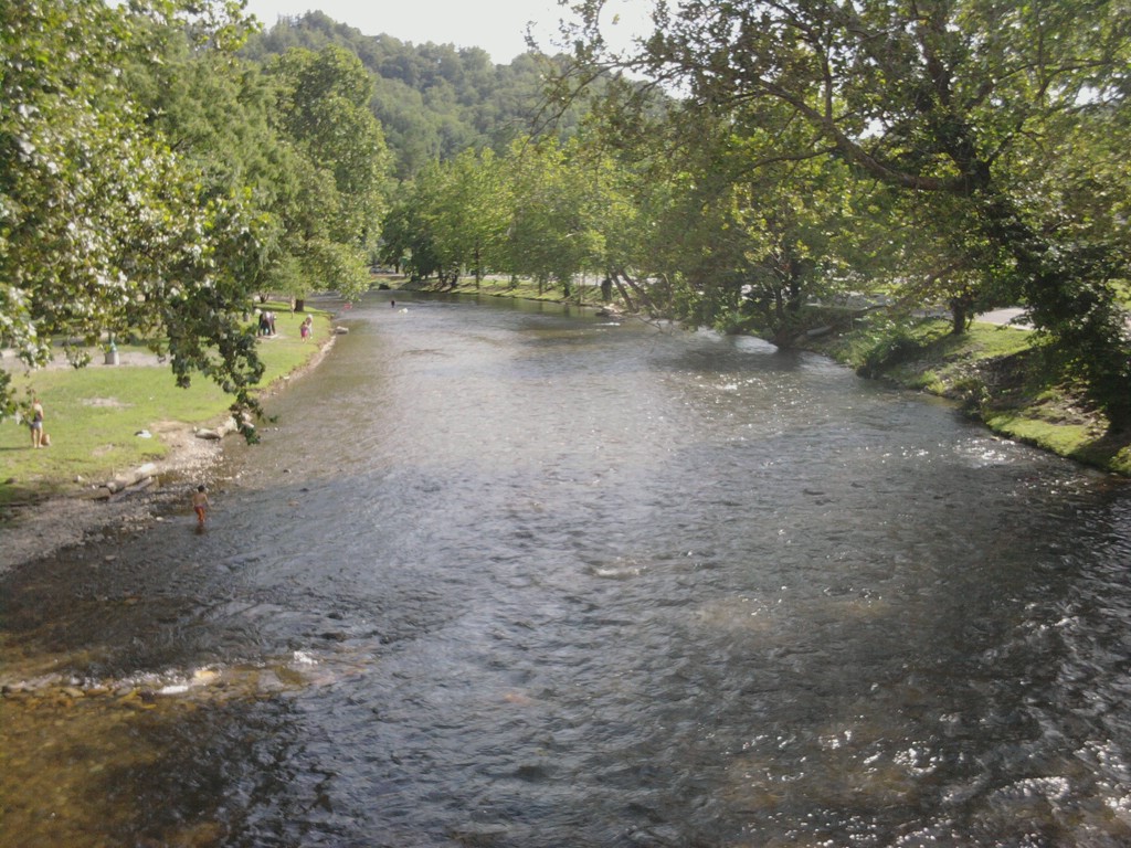 North Carolina Tourism Oconaluftee River in Cherokee NC Crystal Clean!