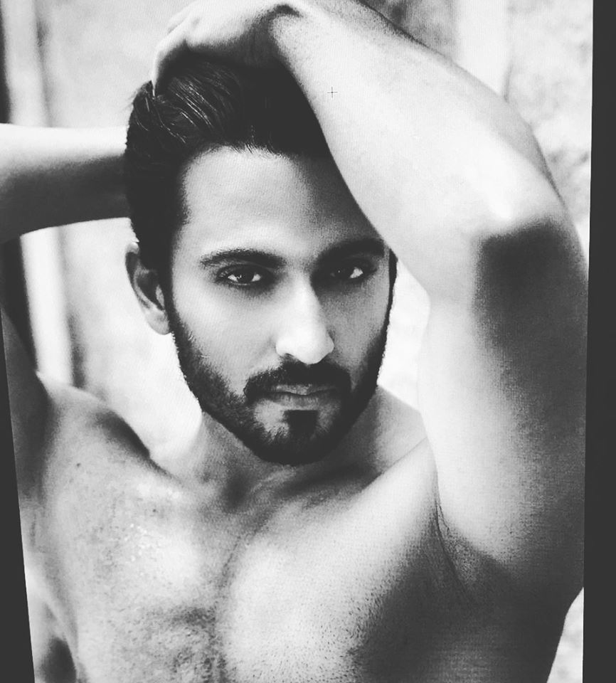 Dare to bare : Hot Indian TV Actors : Dheeraj Dhoopar