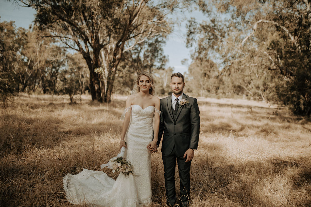 TO THE AISLE AUSTRALIA | NEVENA & MATT PERTH WEDDING EMMA MACAULAY PHOTOGRAPHY VINTAGE OUTDOOR