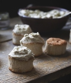 angel food cupcake with lemongrass whipped cream=