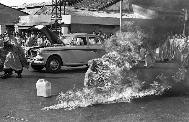 In June of 1963, Vietnamese Mahayana Buddhist monk ThÃch Quang Duc burned himself to death at a busy intersection in Saigon.