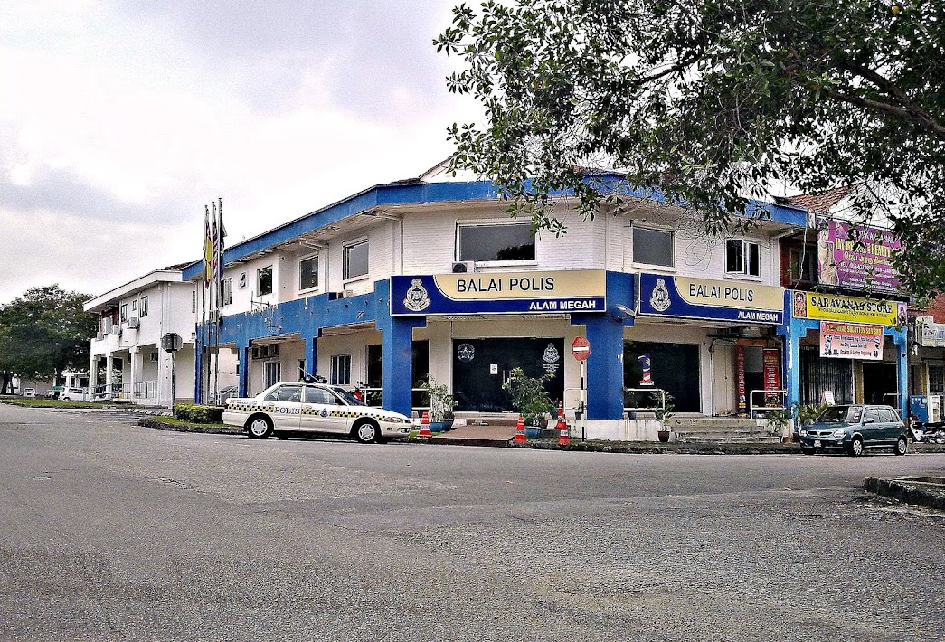 Ameera Tomyam, Taman Alam Megah, 40400 Shah Alam, Selangor ...