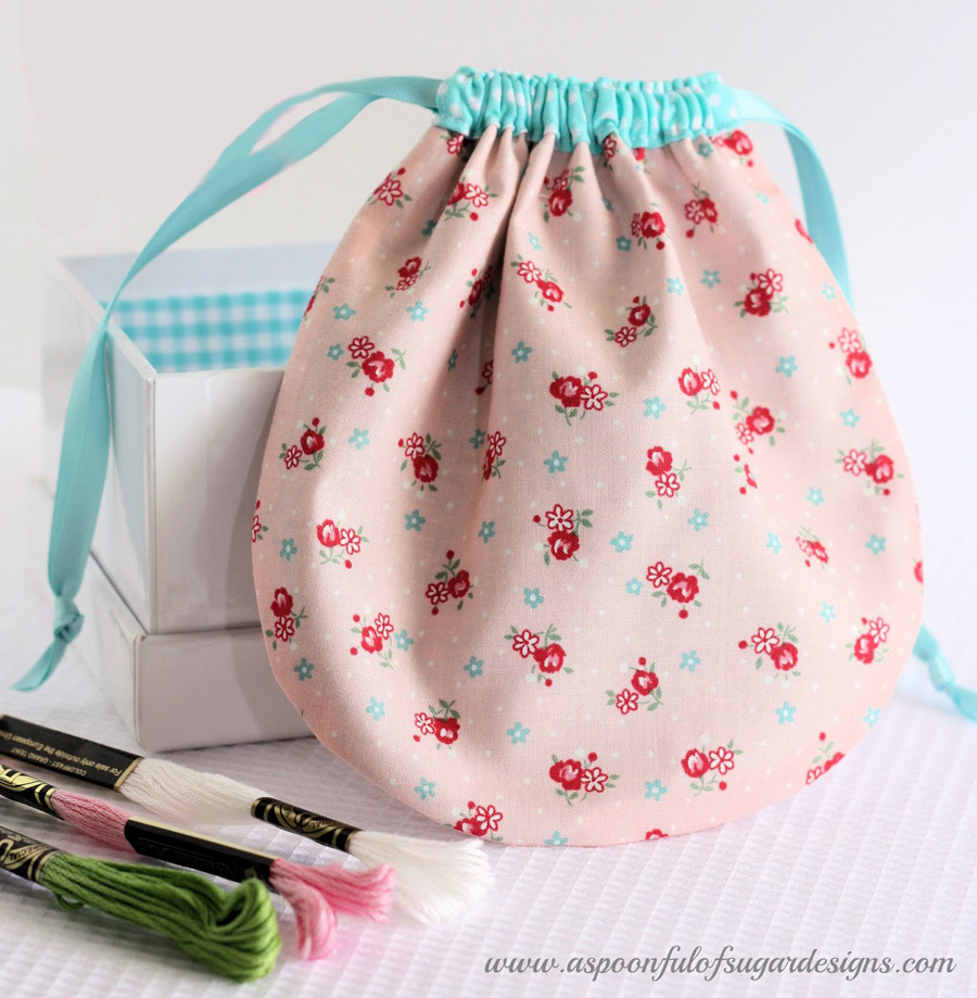 Pretty Drawstring Pouch Tutorial ~ Free-Tutorial.net