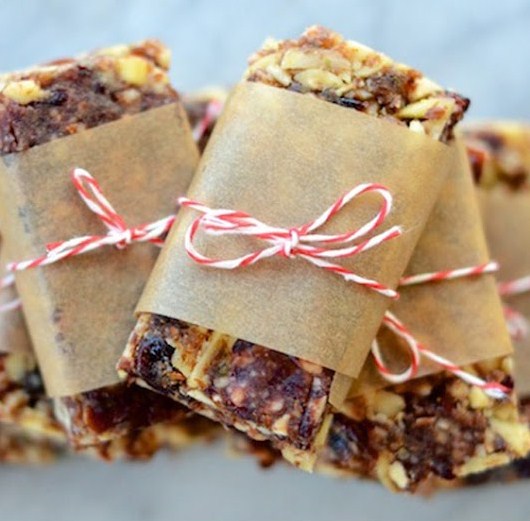Cherry-Almond Power Bars Recipe Cherry-Almond Power Bars Recipe