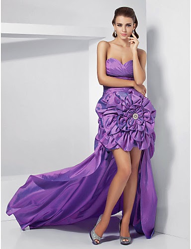 Fantásticos vestidos de fiesta asimétricos Fantásticos vestidos de fiesta asimétricos