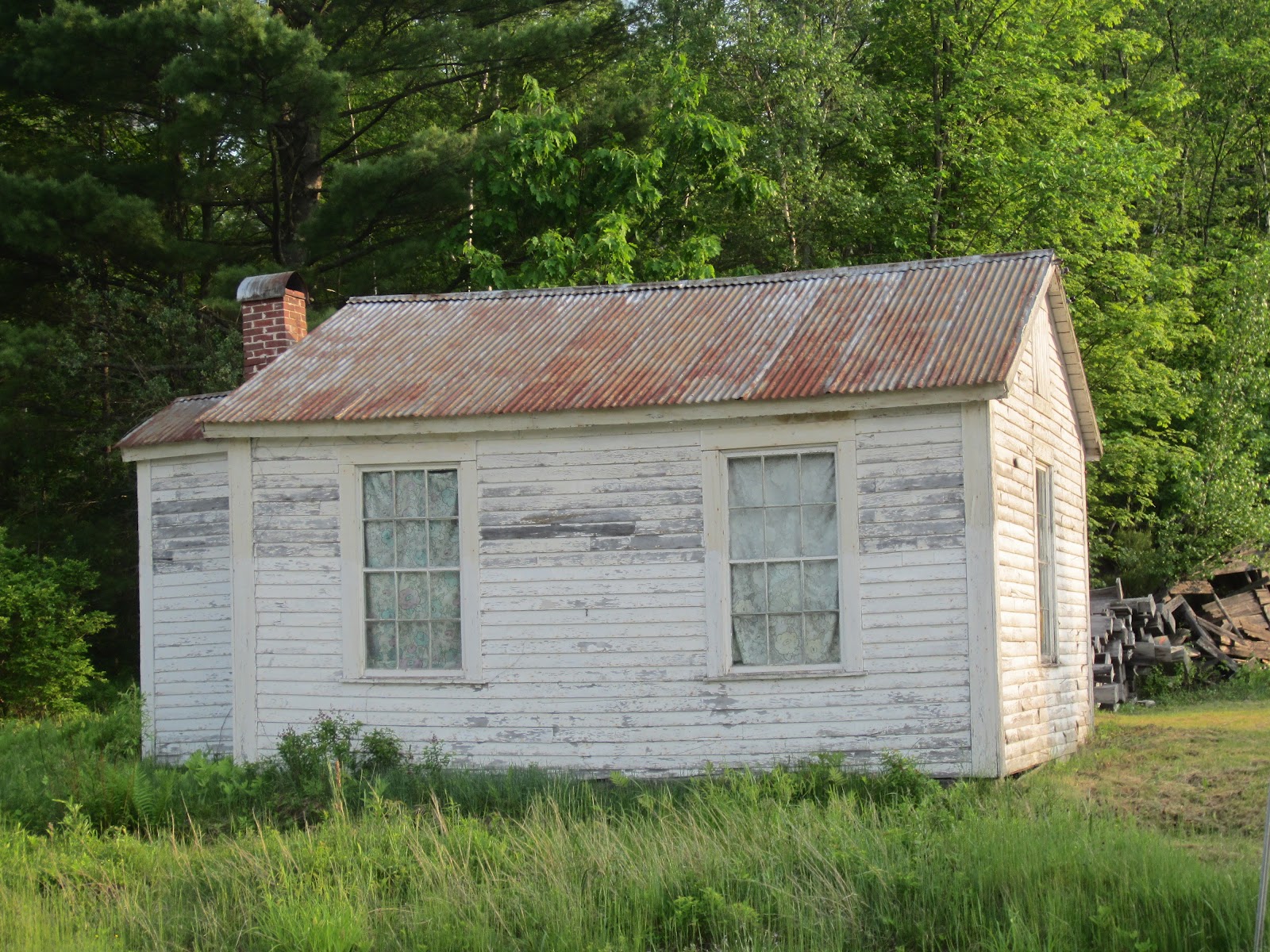 Tiny House Sightseeing in Woodstock, NH (Dwarf Condo