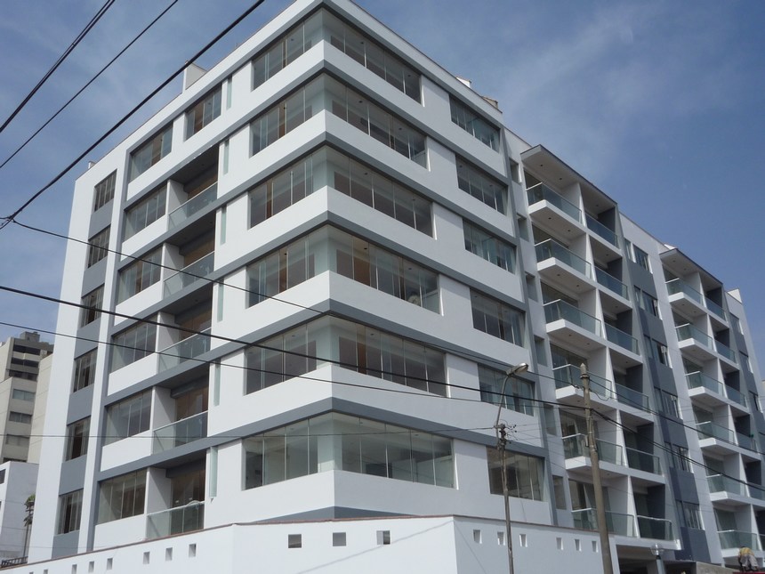 MIRAFLORES TWO BEDROOM APARTMENT RENTAL LIMA