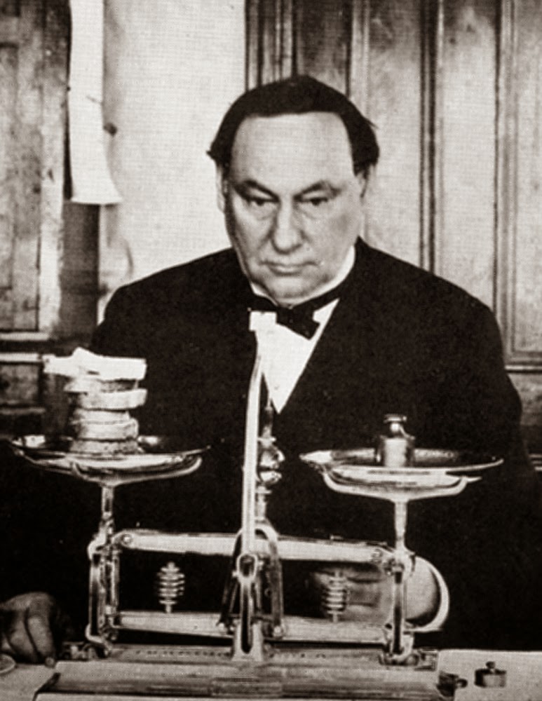 RobertsonEmilyEH4710 Harvey W. Wiley, the Poison Squad, and the FDA