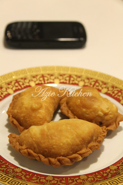 Karipap Ayam