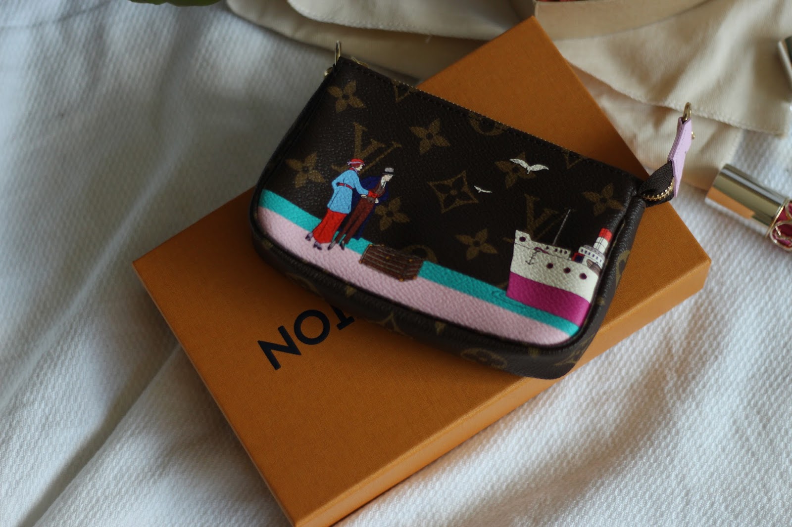 Review || LV 2016 Mini Pochette Accessoires Monogram Transatlantic Print | kfclovesyou