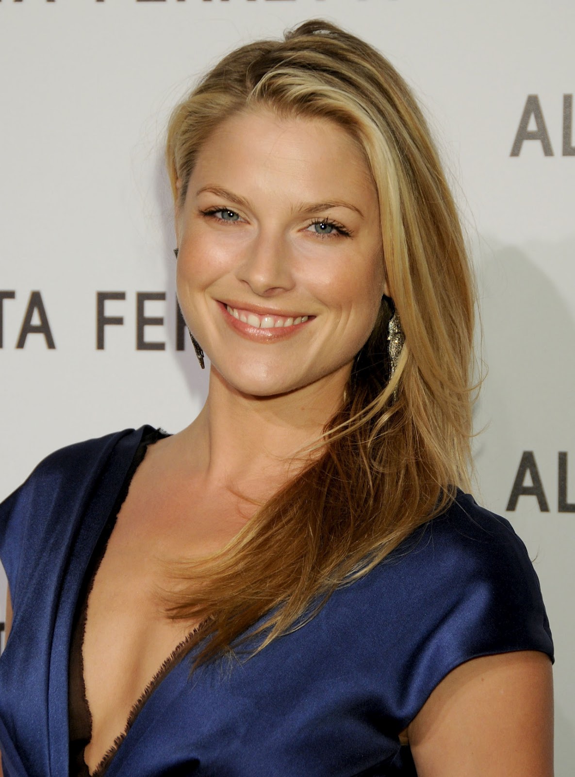 ALL ABOUT HOLLYWOOD STARS: Ali Larter Profile and Pics