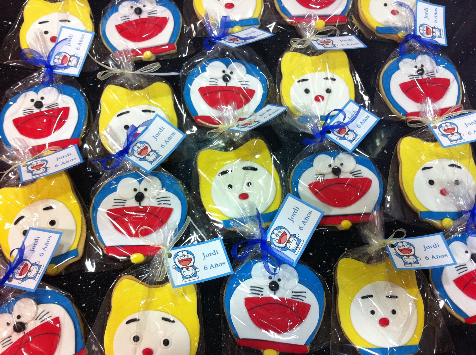 Karina´s Cookies & Cupcakes Galletas Doraemon