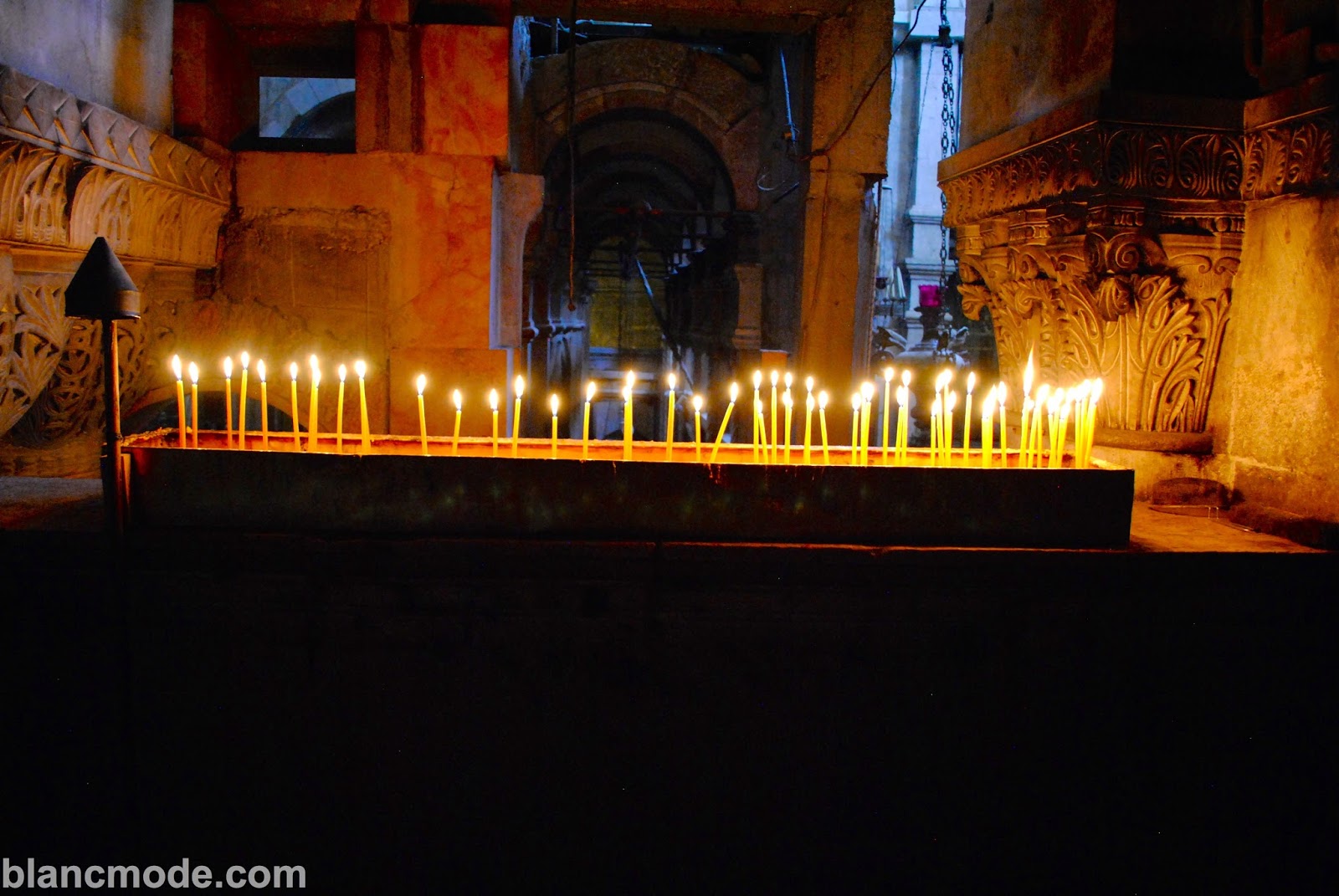 church holy sepulchre jesus crucifixion church of the holy sepulchre where Jesus was crucified
