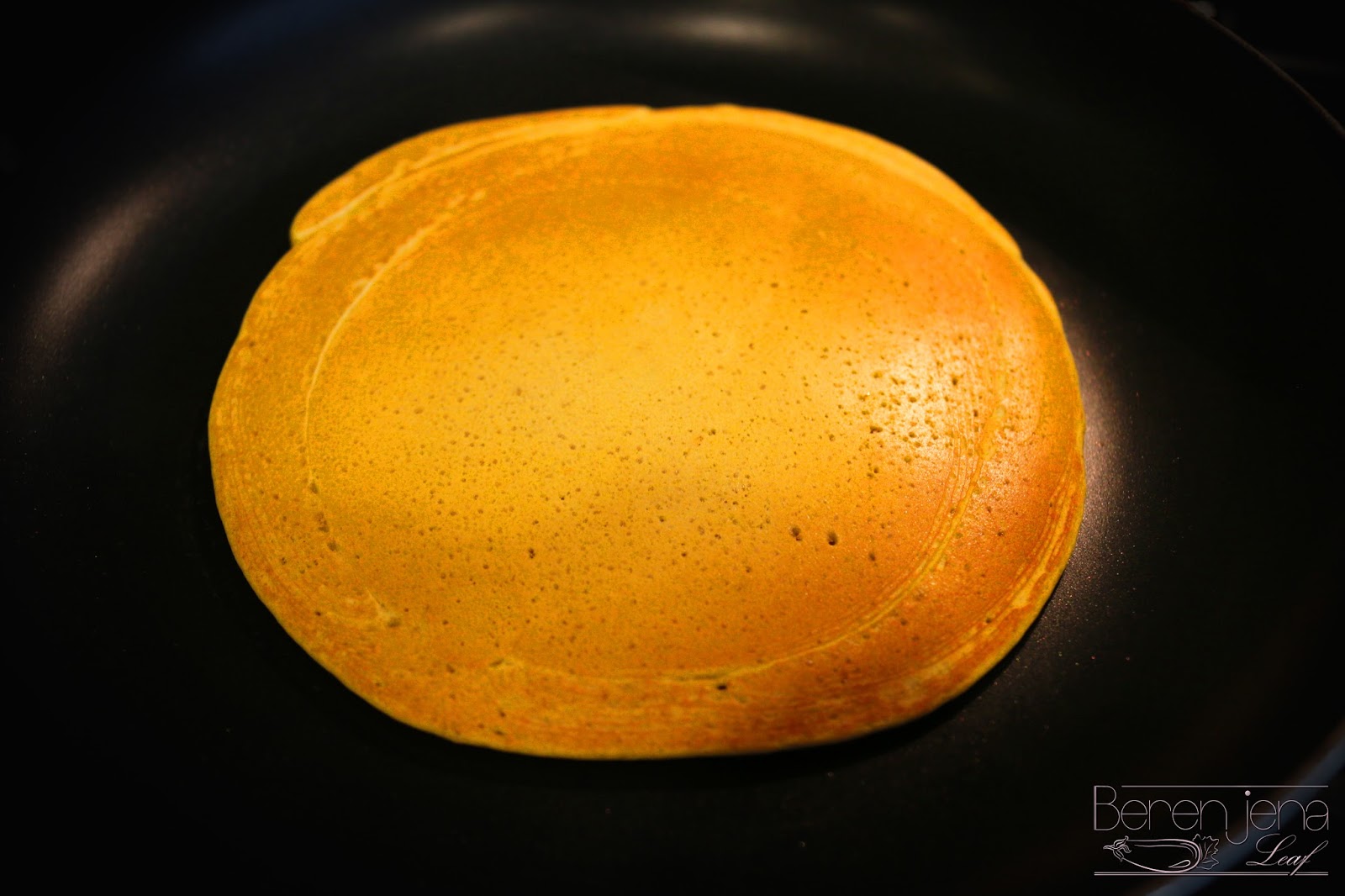 Omelette (tortilla de garbanzo) y vegetales