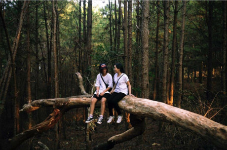 Di du lich voi hoi ban gai ma thich the nay, thi can gi nguoi yeu nua? - Anh 19