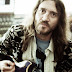 Trabalhar com John Frusciante era "difícil", diz técnico