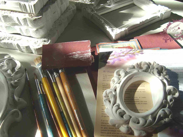 como pintar molduras provençais