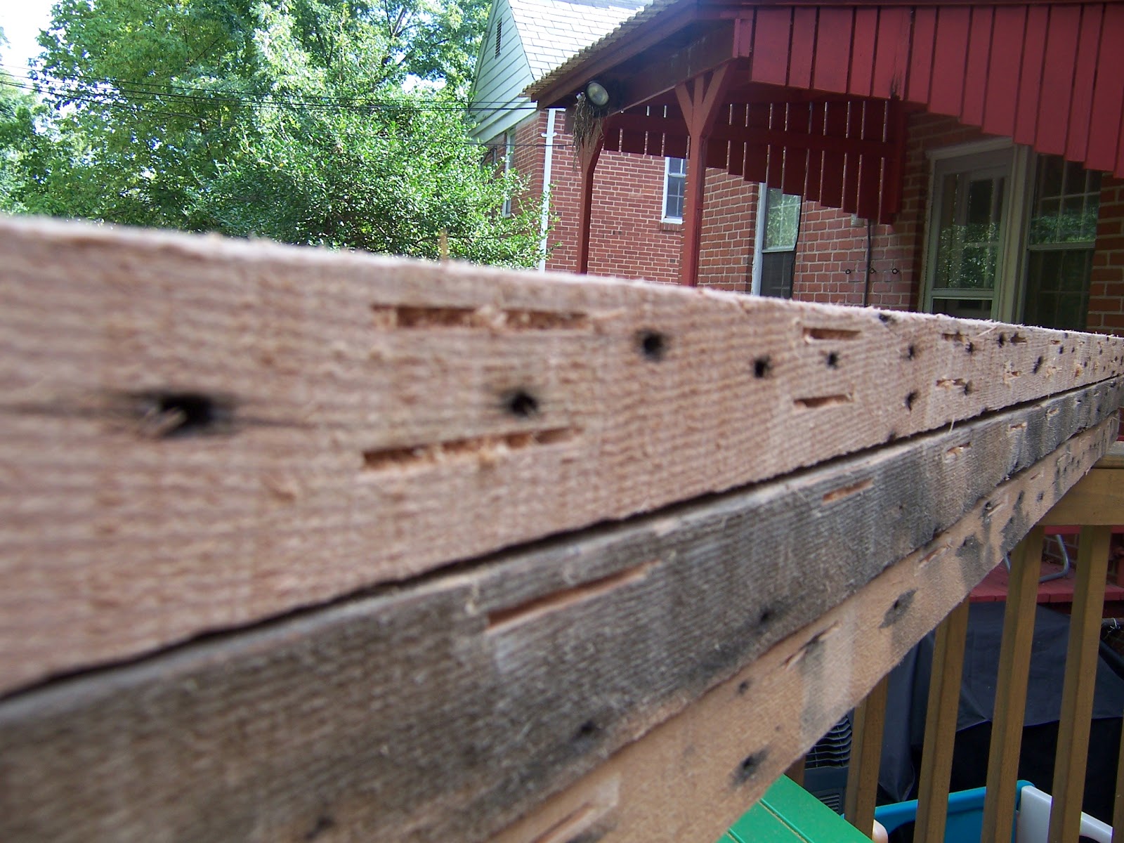 John Makes Stuff: Modern Dining Table with Reclaimed Wood