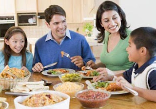 manfaat makan bersama keluarga dirumah