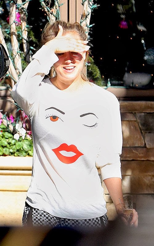 Celeb Diary: Kaley Cuoco in Sherman Oaks