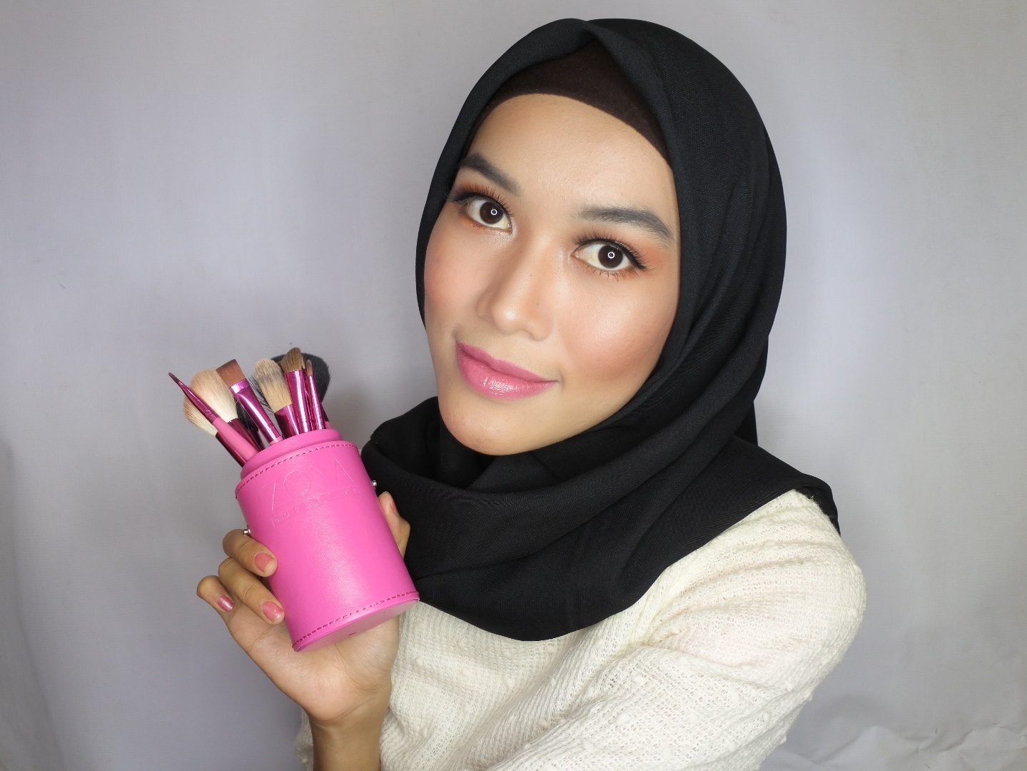 Review Zoya Brush Set DaretoChange by Indonesian Beauty Blogger
