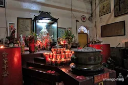 kelenteng sin tek bio pasar baru jakarta