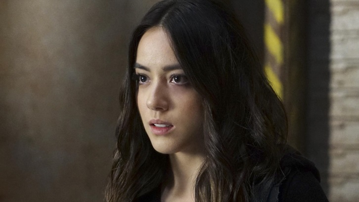 Performers of The Month - December Winner: Outstanding Actress - Chloe Bennet