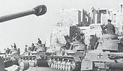 27 Απριλίου 1941: Οι Γερμανοί στην Αθήνα - Ποιοι τους υποδέχτηκαν σε καφενείο