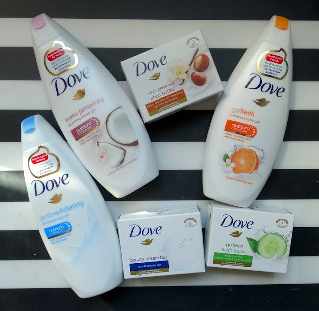 Dove żele pod prysznic i kostki myjące