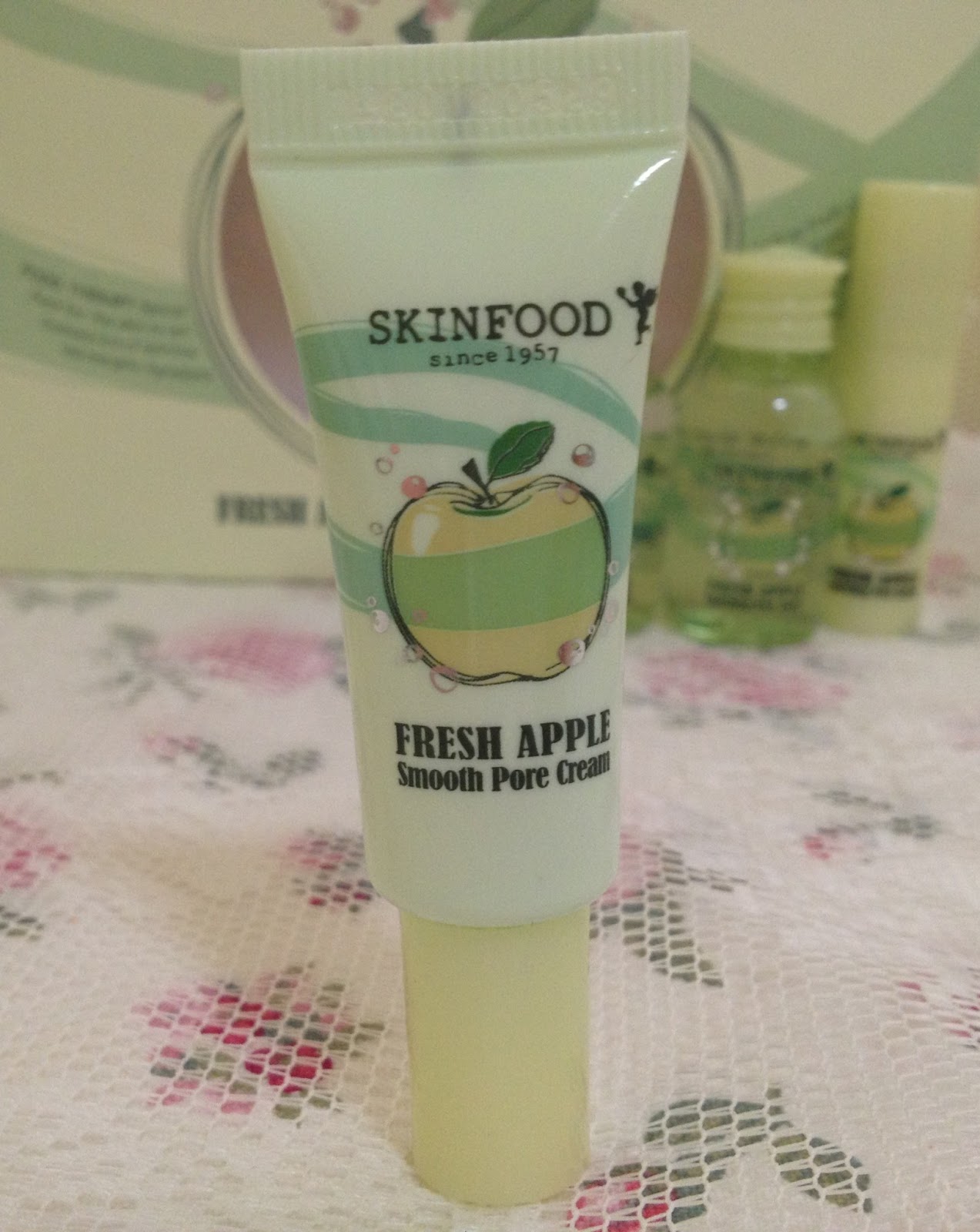 Susan's Blog Fresh Apple Skincare from SKINFOOD